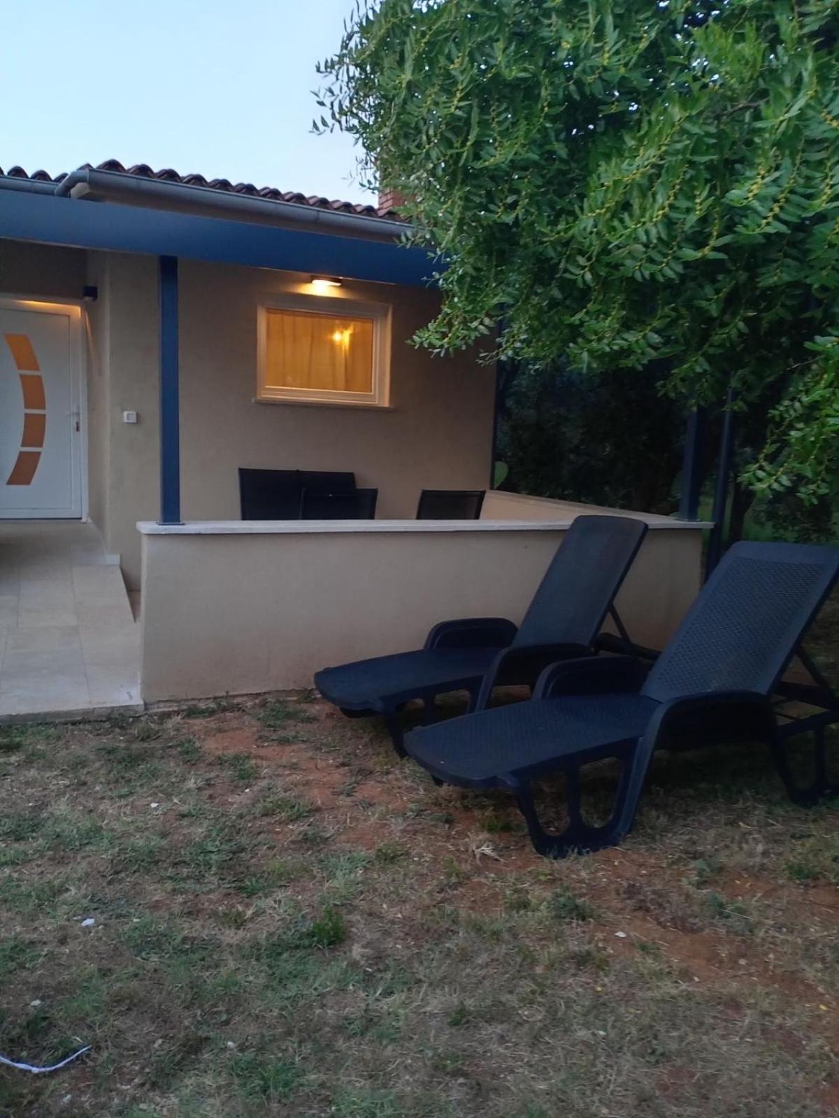 فيلا House For Rent Ulika Valbandon المظهر الخارجي الصورة